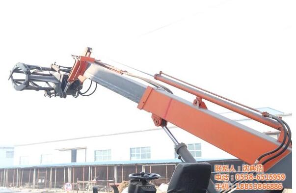 如你所愿小鏟車還可進(jìn)行推土、起重和其他物料的裝卸作業(yè)